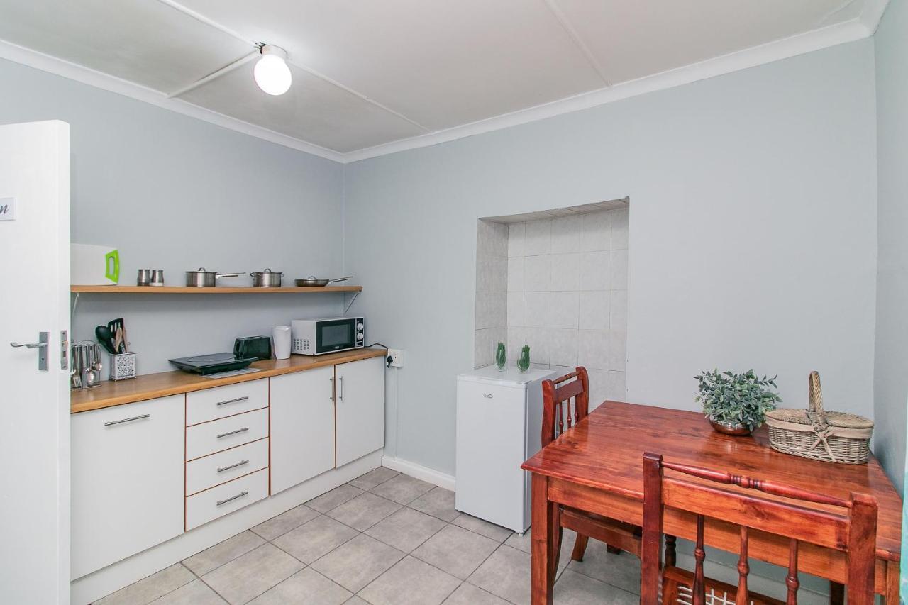 @Karoo Guesthouse Graaff Reinet Bagian luar foto
